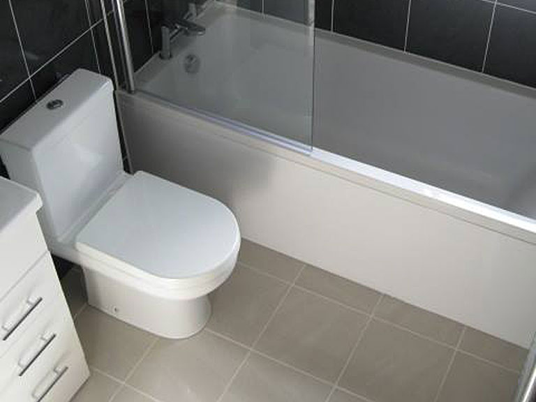 Bathroom renovation in Rugby Warwickshire